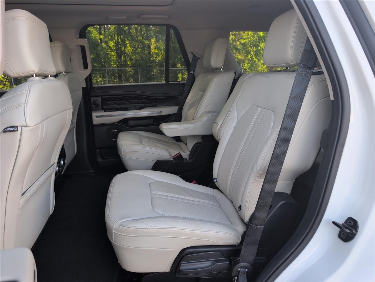 Ford Expedition photo 31