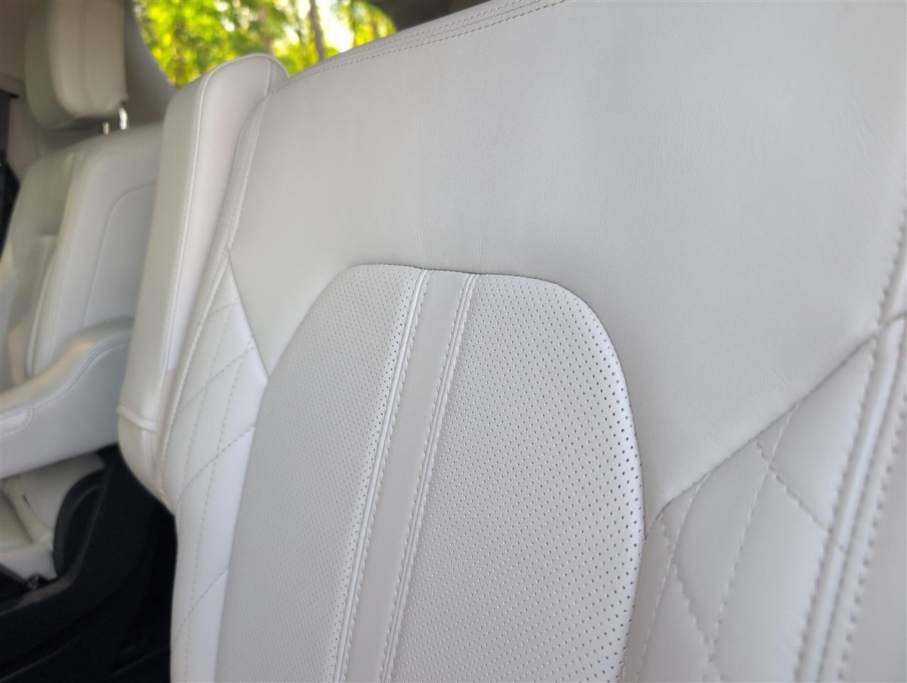 Ford Expedition photo 33
