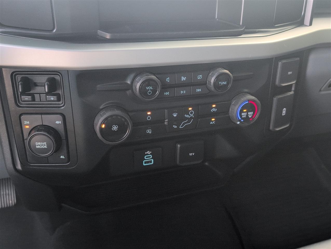 Ford F-250 photo 17