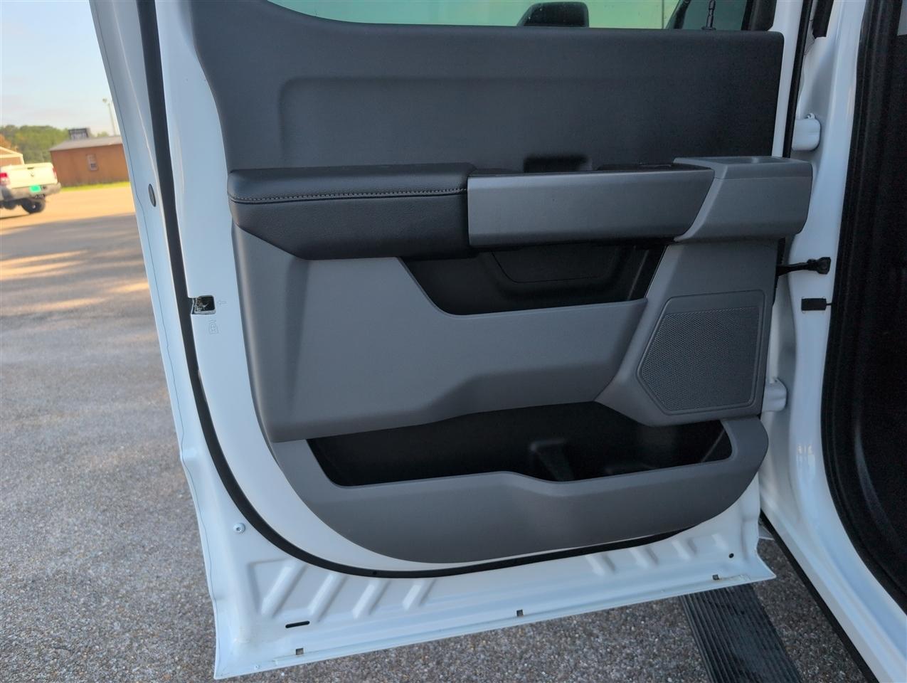 Ford F-250 photo 31