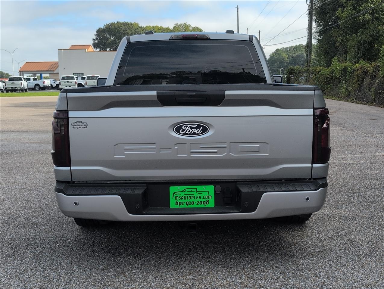 Ford F-150 photo 4