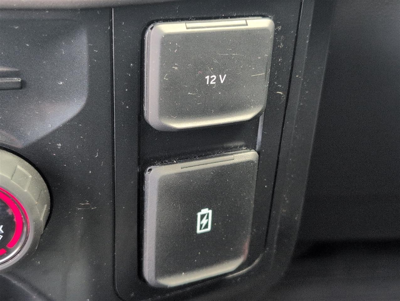 Ford F-150 photo 18