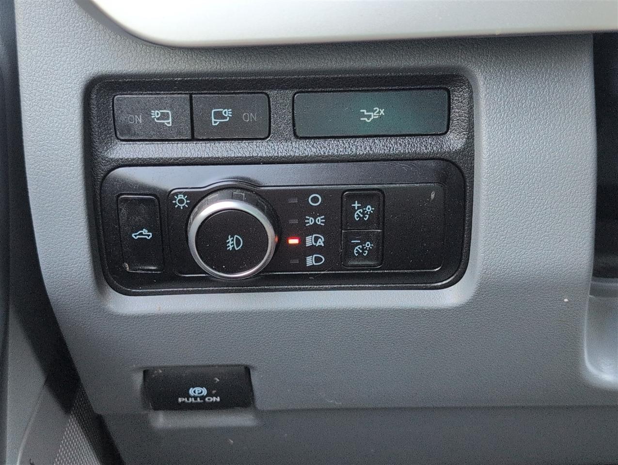 Ford F-250 SD  2023