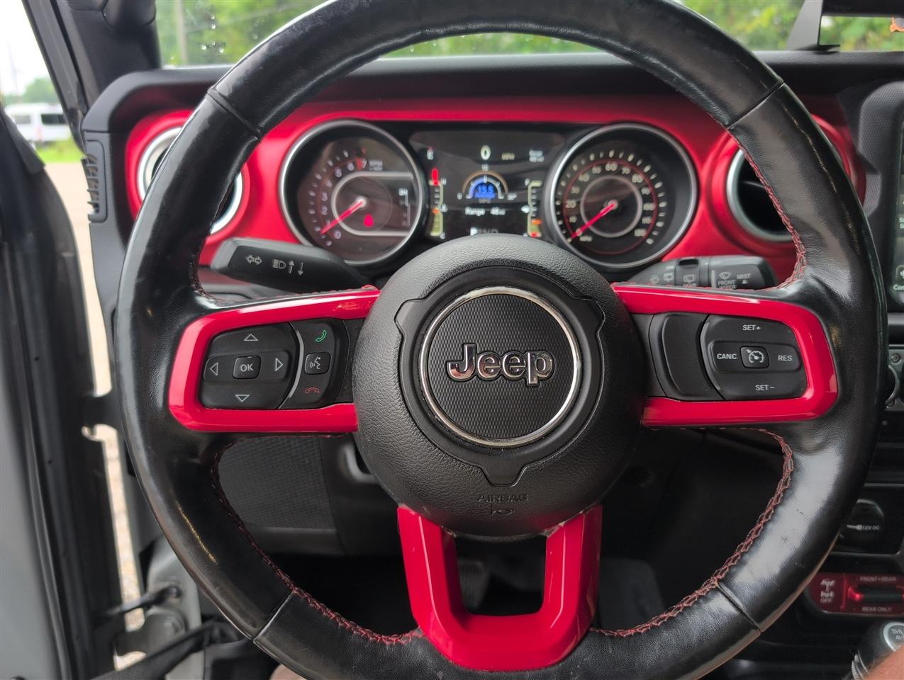 Jeep Wrangler photo 25