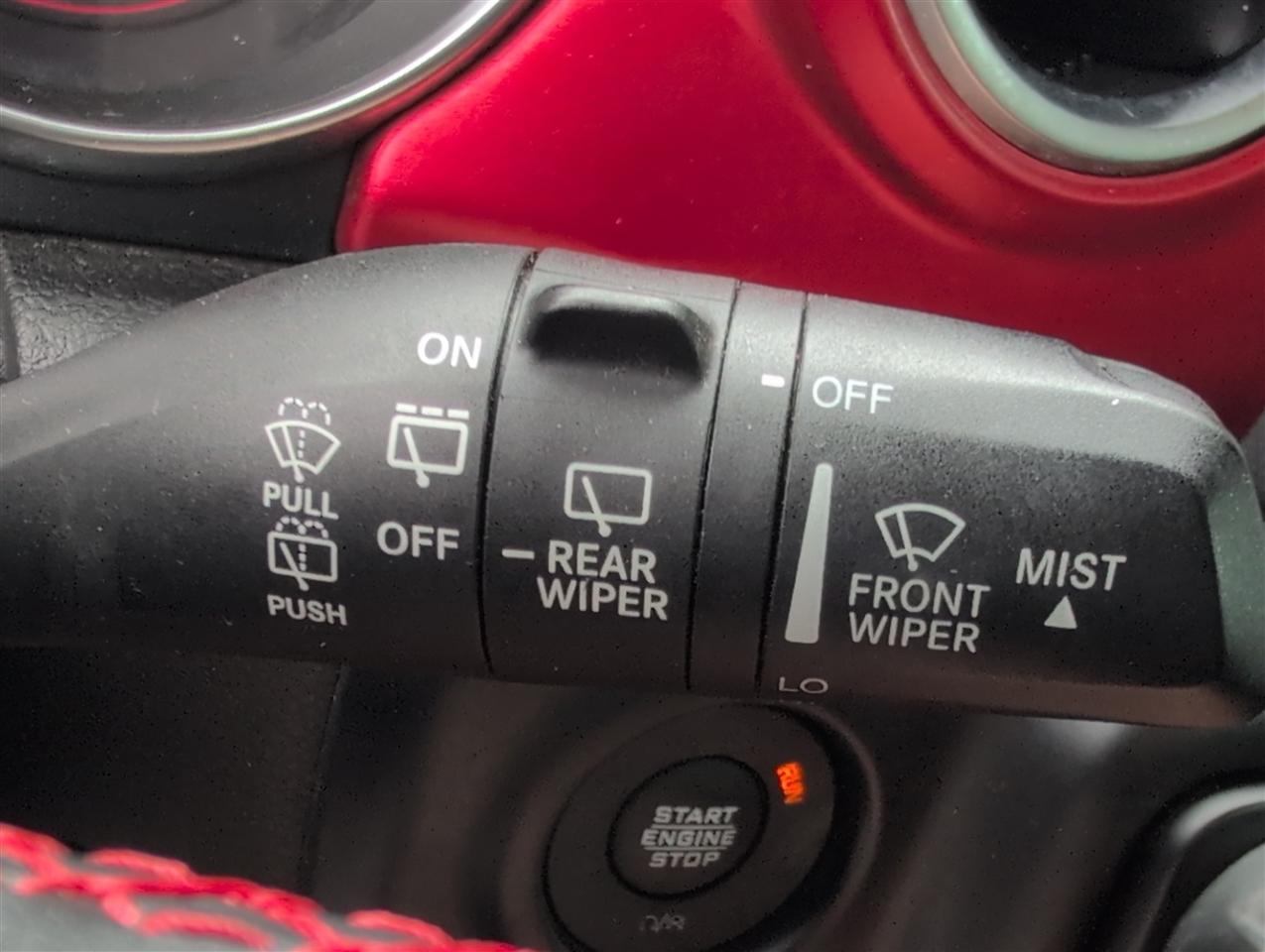 Jeep Wrangler photo 28