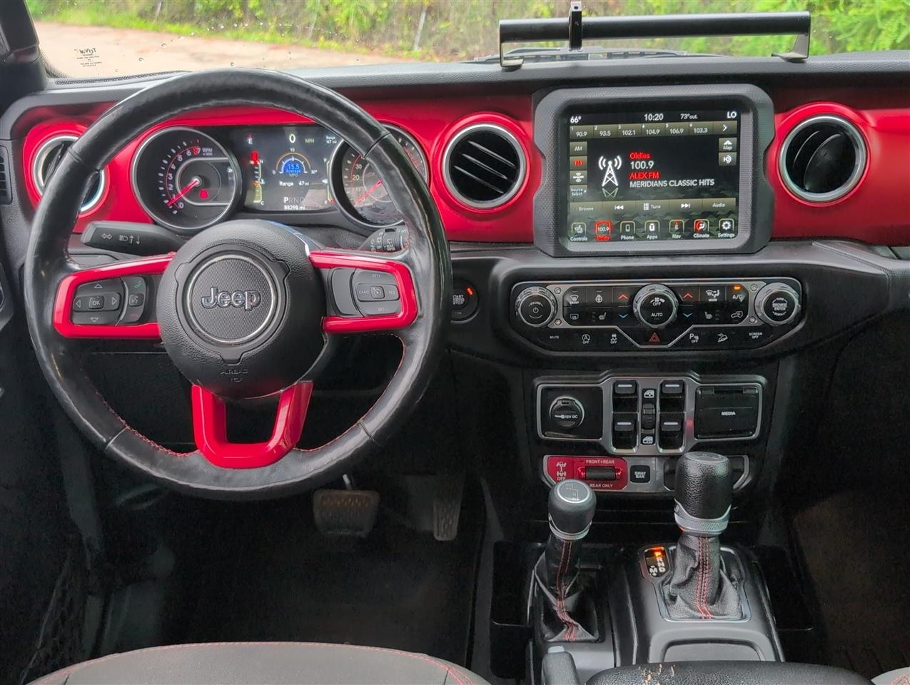 Jeep Wrangler photo 37