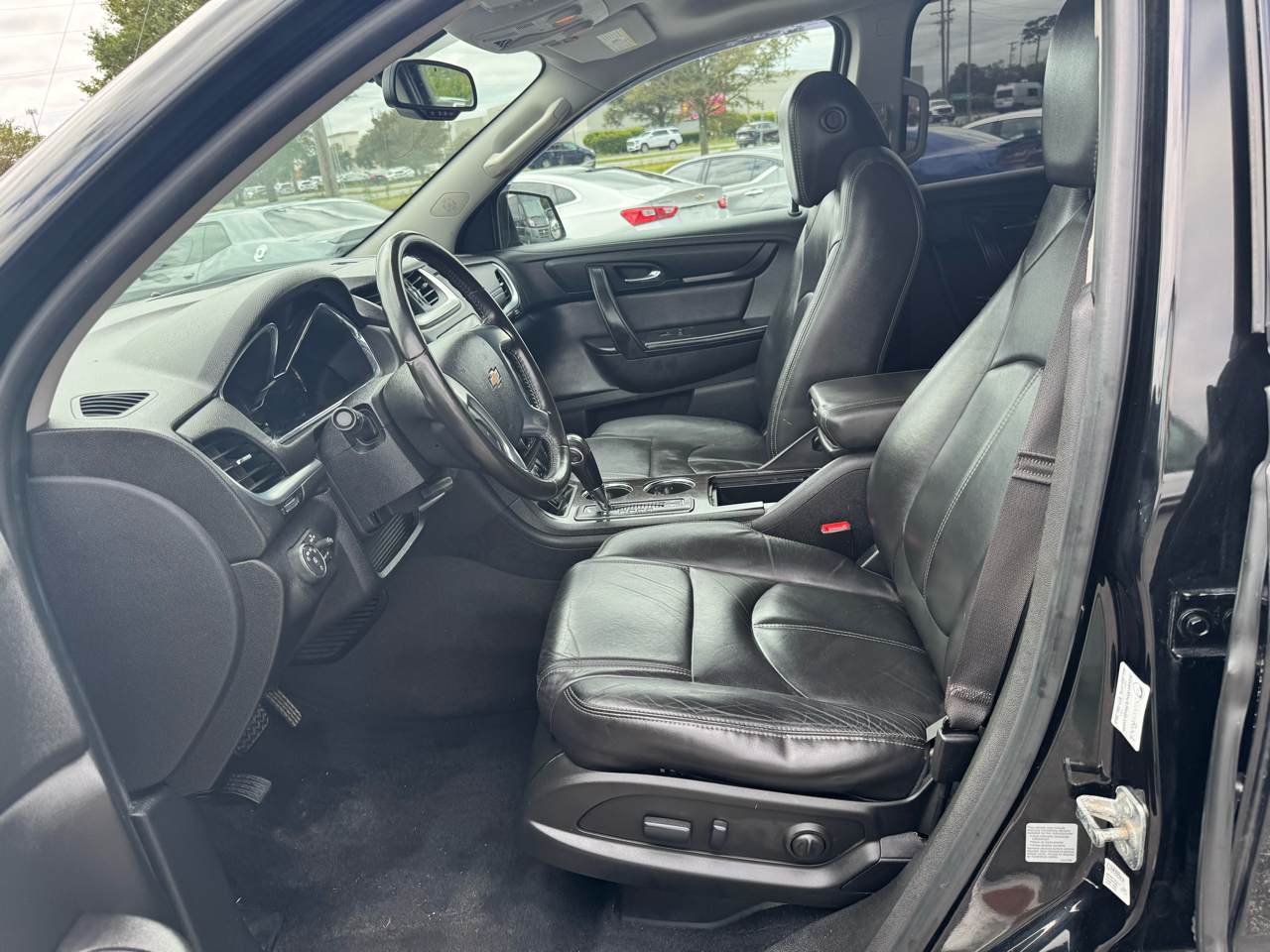 Chevrolet Traverse AWD 4dr LT w/2LT 2017