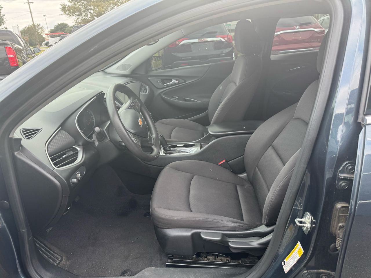 Chevrolet Malibu 4dr Sdn LS w/1LS 2020