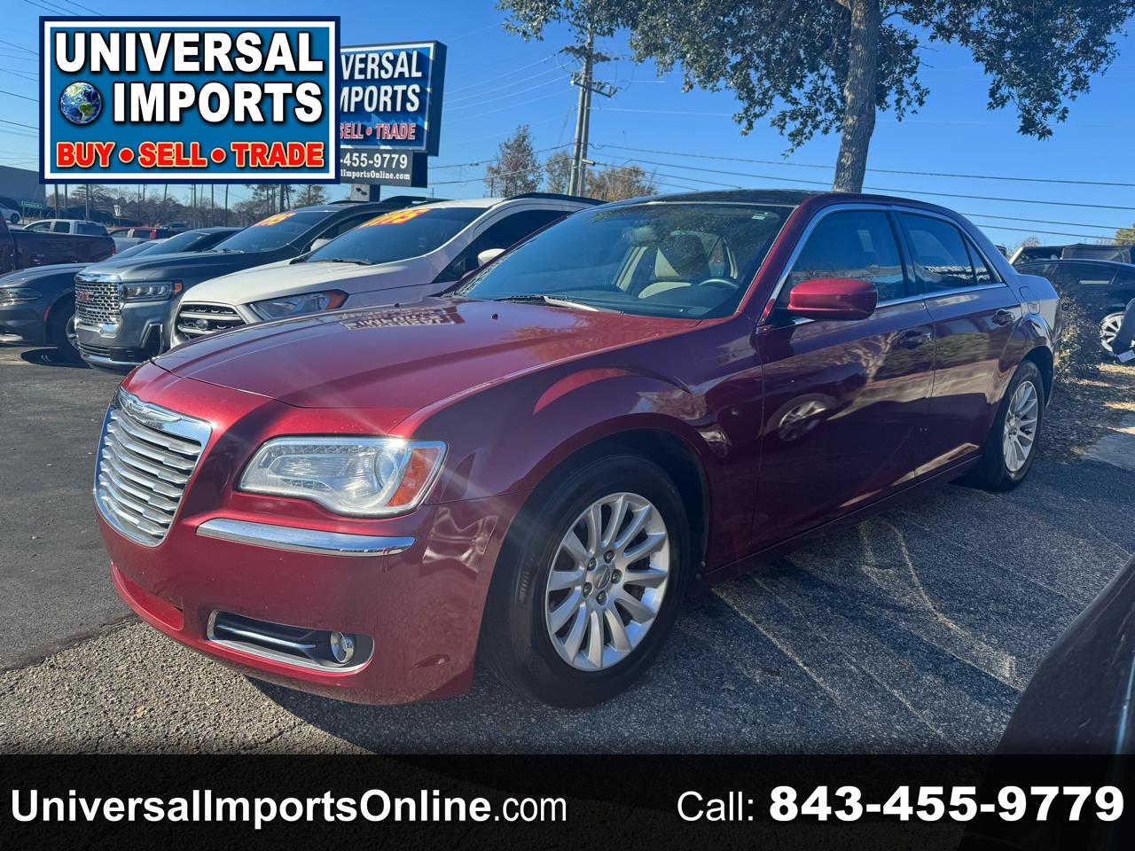 2012 Chrysler 300 4dr Sdn V6 RWD