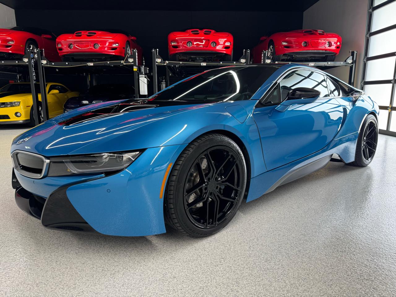 BMW i8 Coupe 2016