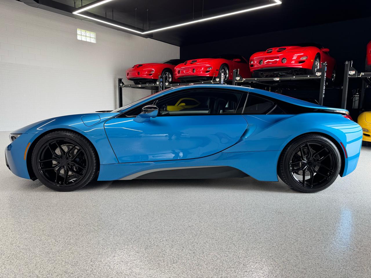 BMW i8 Coupe 2016