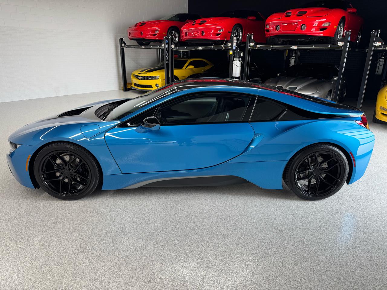 BMW i8 Coupe 2016