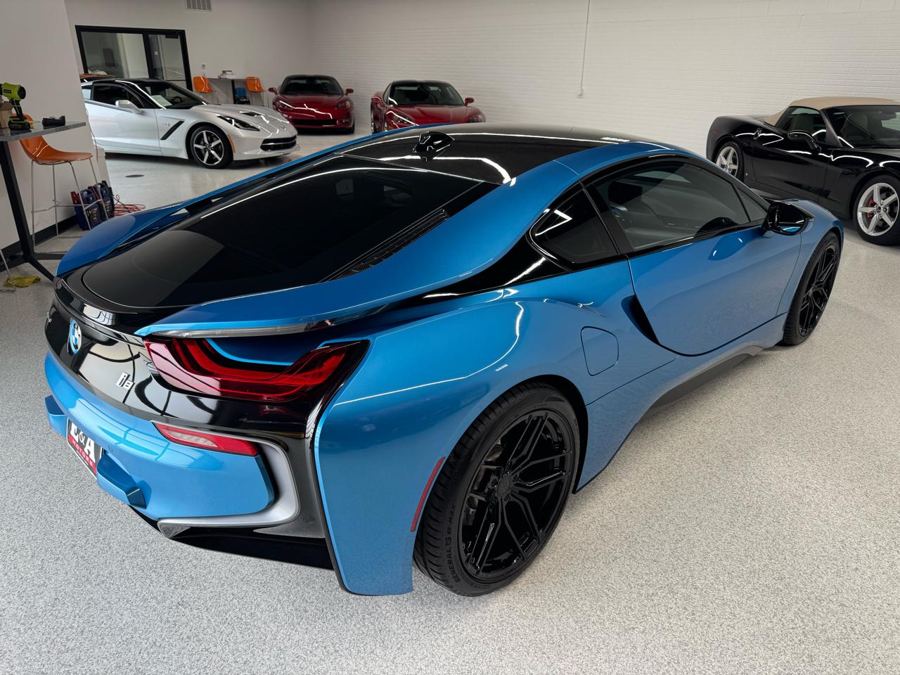 BMW i8 Coupe 2016