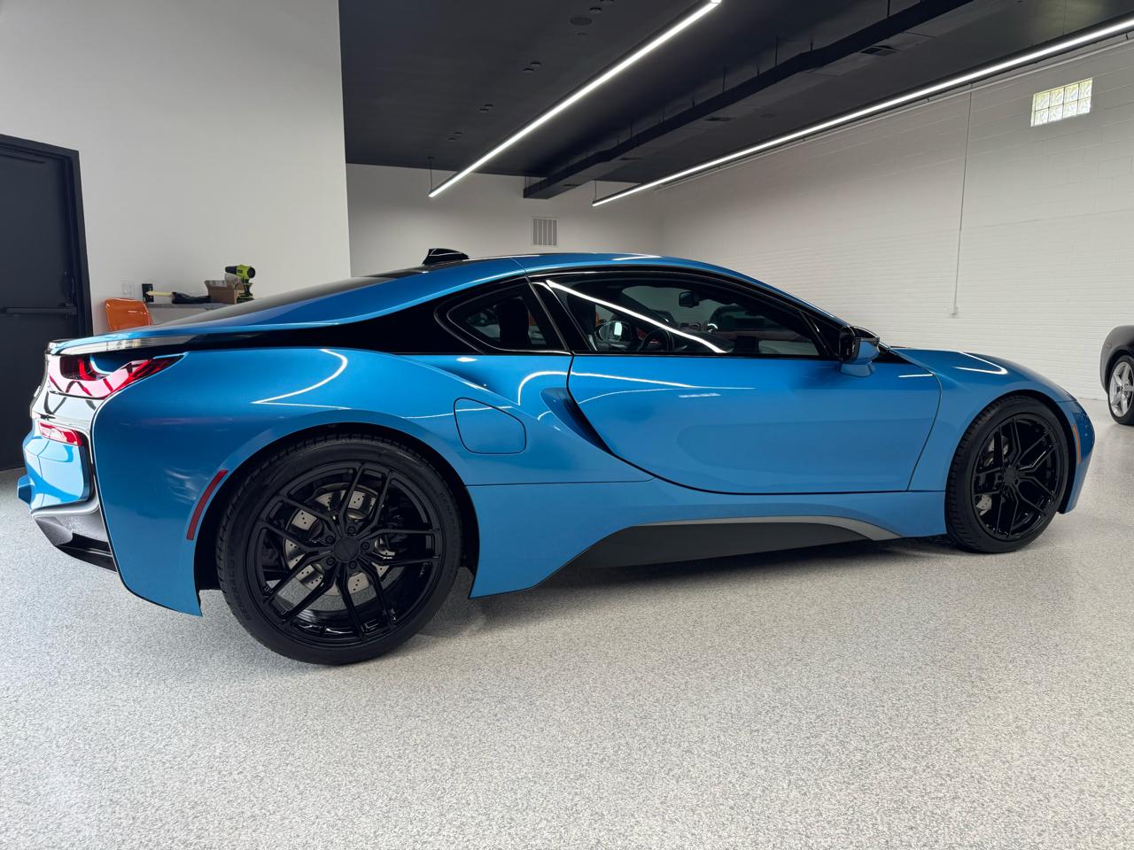 BMW i8 Coupe 2016