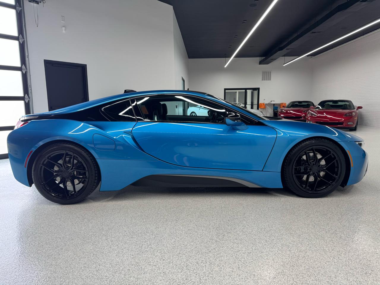 BMW i8 Coupe 2016