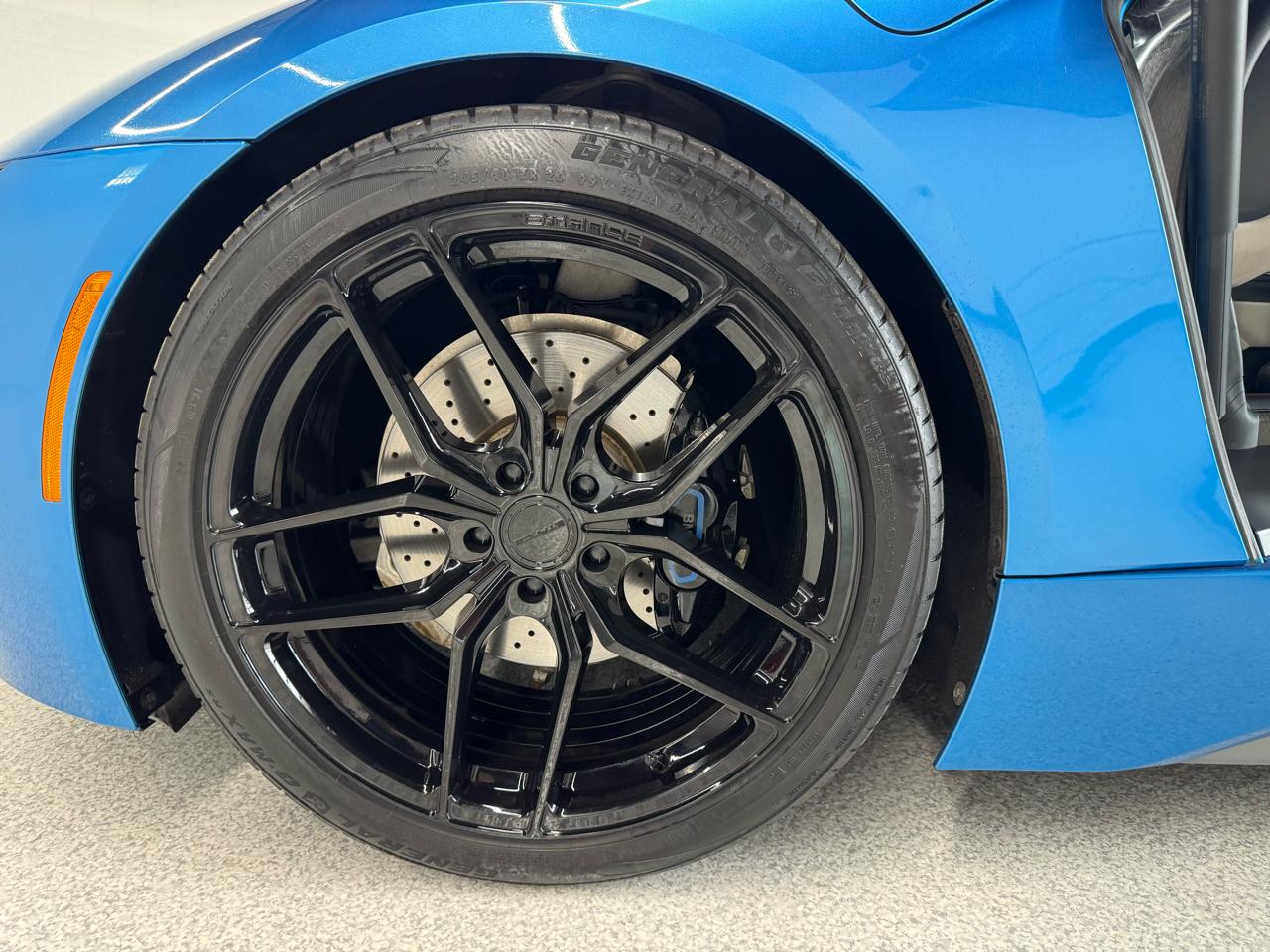 BMW i8 Coupe 2016