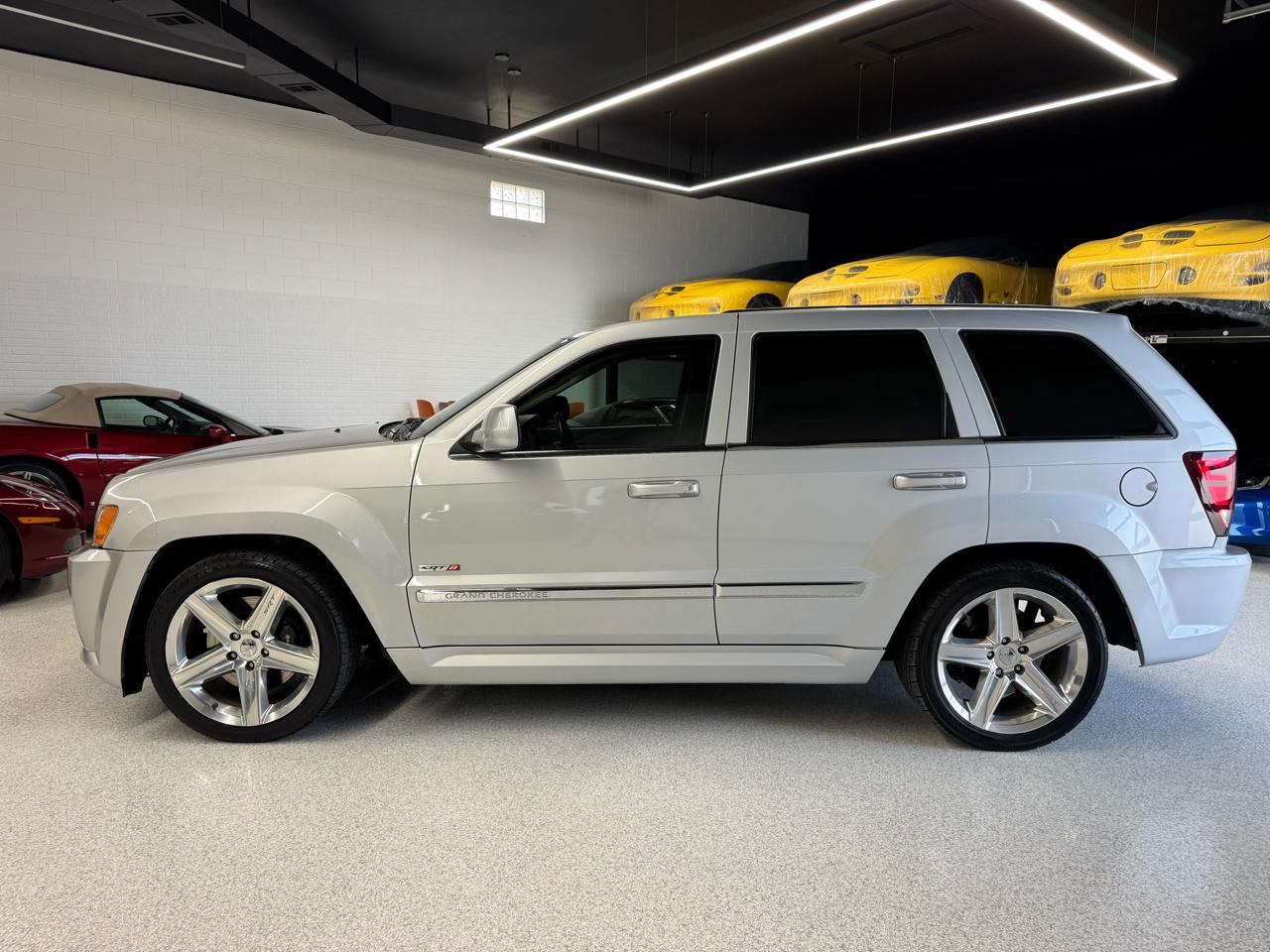 Jeep Grand Cherokee SRT-8 2006