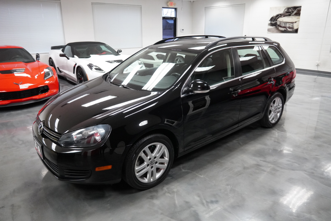 Volkswagen Jetta SportWagen  2011