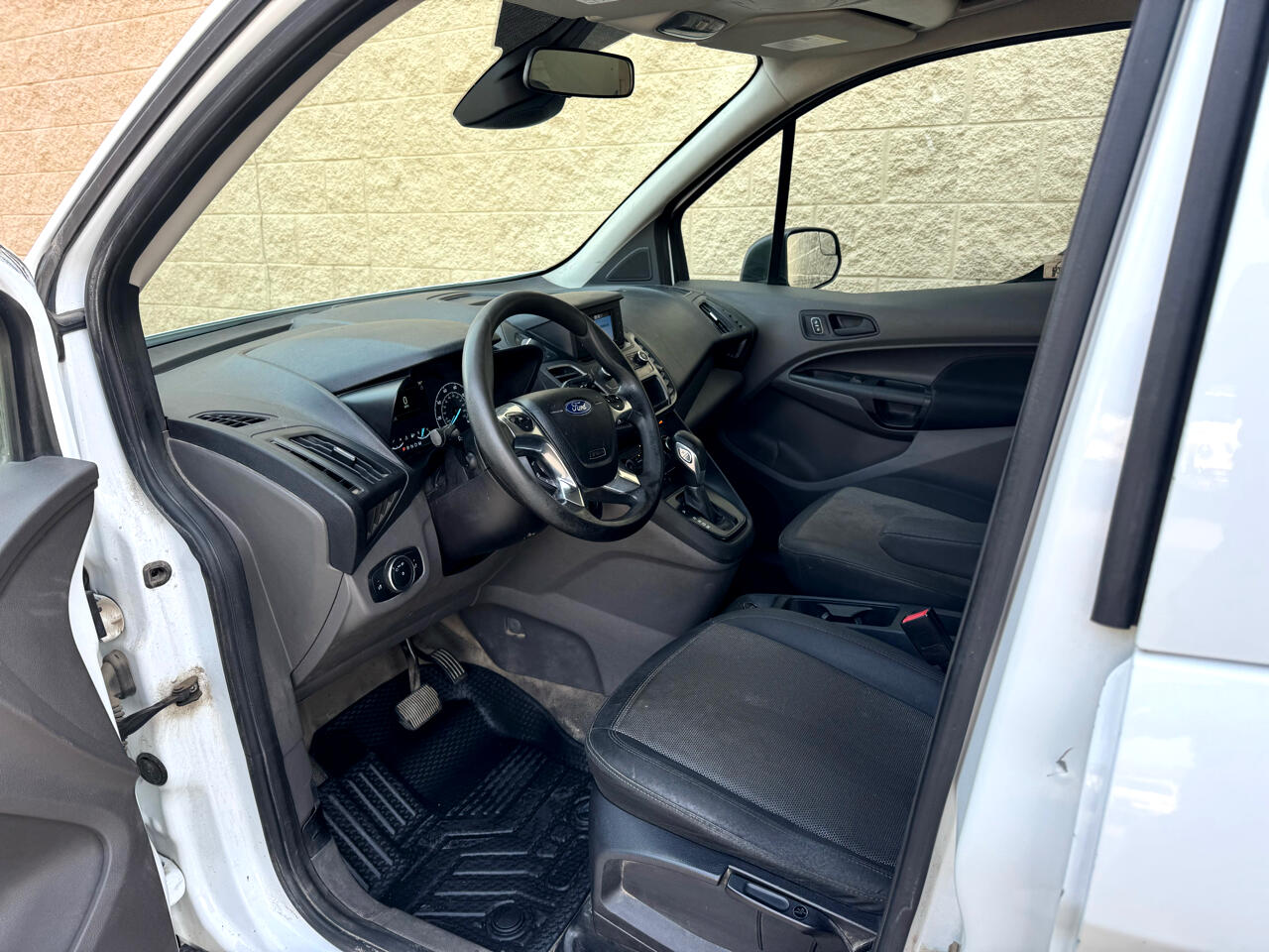 2019 Ford Transit Van XL photo 3