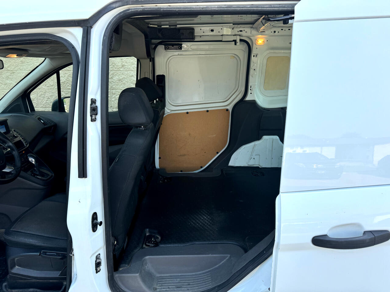 2019 Ford Transit Van XL photo 4