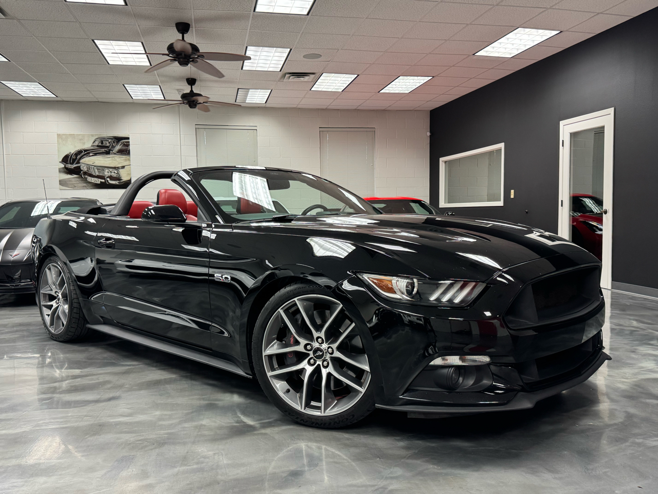 Ford Mustang GT Premium Convertible 2017 Ford Mustang GT Premium Convertible 2017