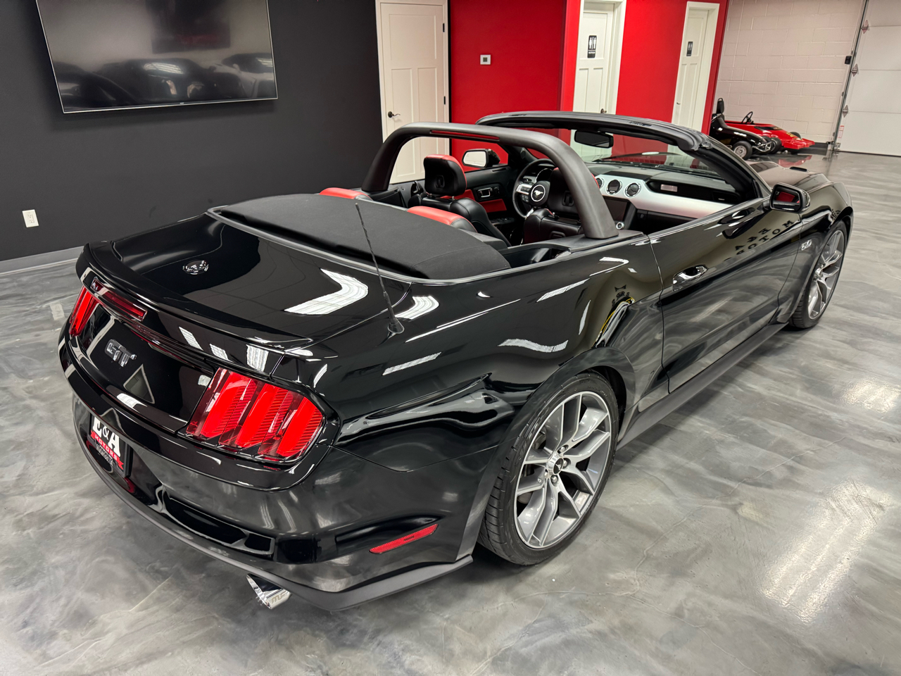 Ford Mustang GT Premium Convertible 2017 Ford Mustang GT Premium Convertible 2017
