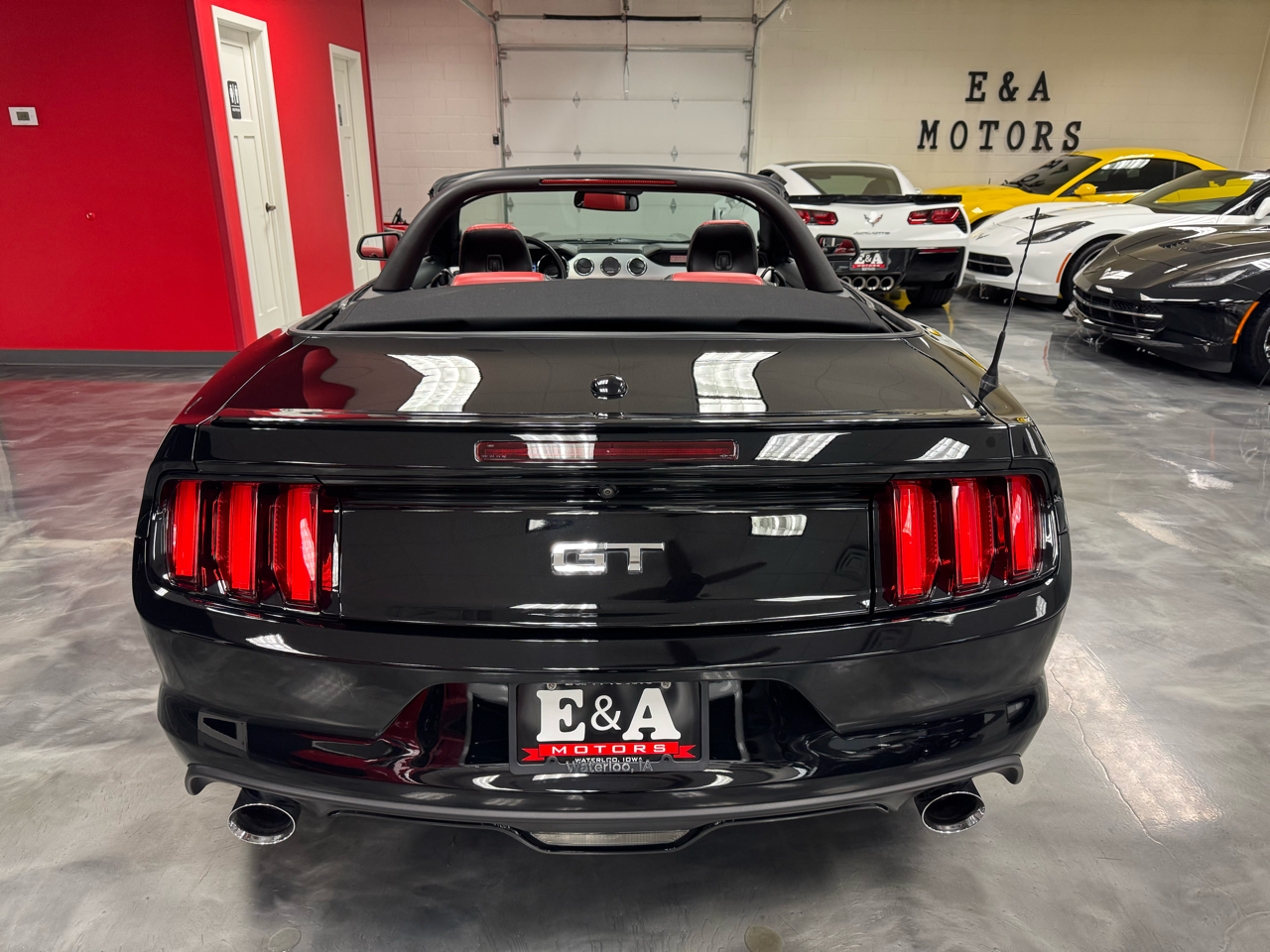 Ford Mustang GT Premium Convertible 2017 Ford Mustang GT Premium Convertible 2017