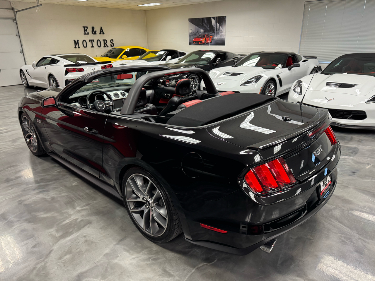 Ford Mustang GT Premium Convertible 2017 Ford Mustang GT Premium Convertible 2017