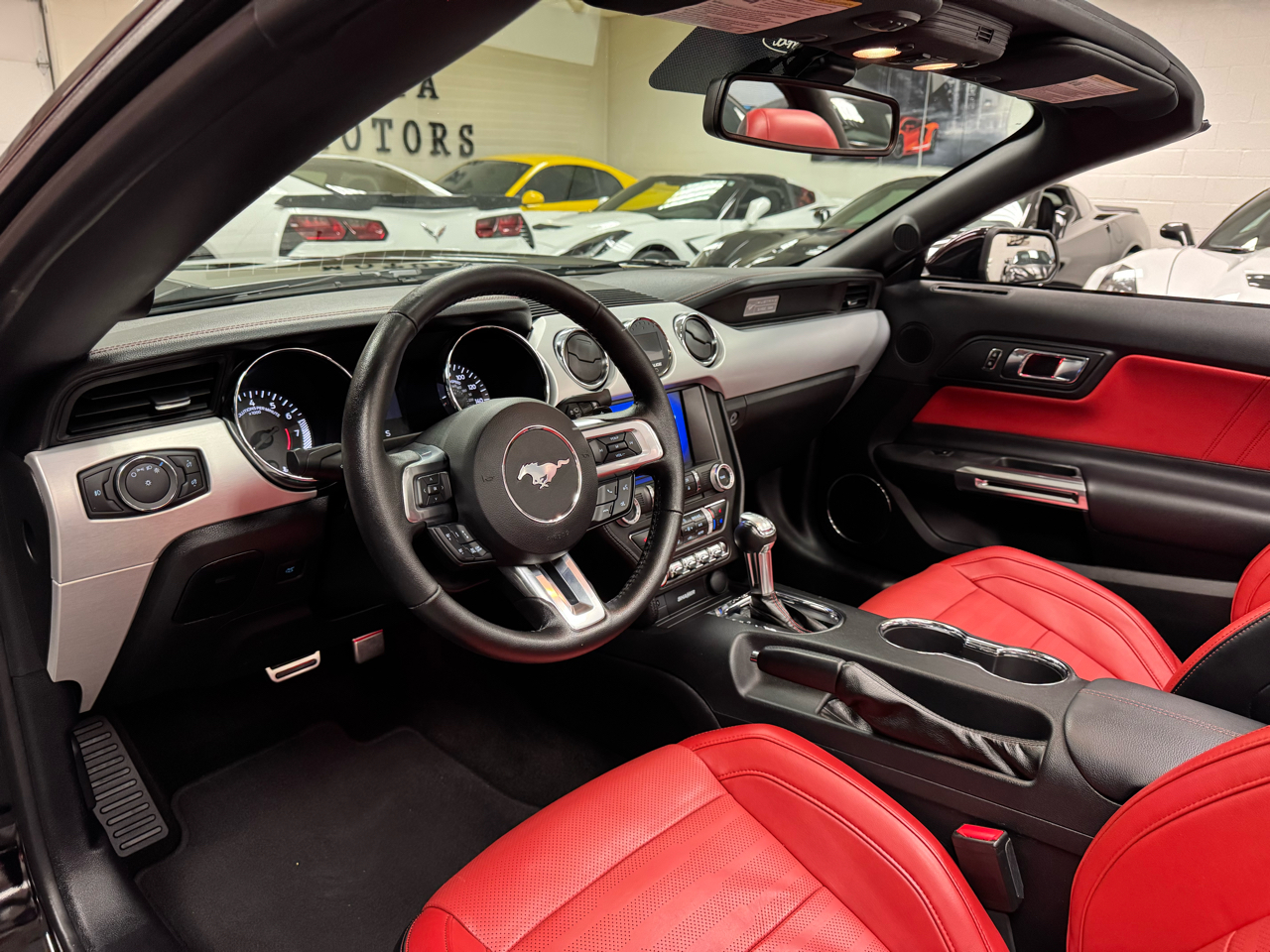 Ford Mustang GT Premium Convertible 2017 Ford Mustang GT Premium Convertible 2017