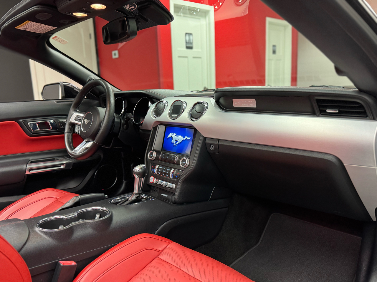 Ford Mustang GT Premium Convertible 2017 Ford Mustang GT Premium Convertible 2017