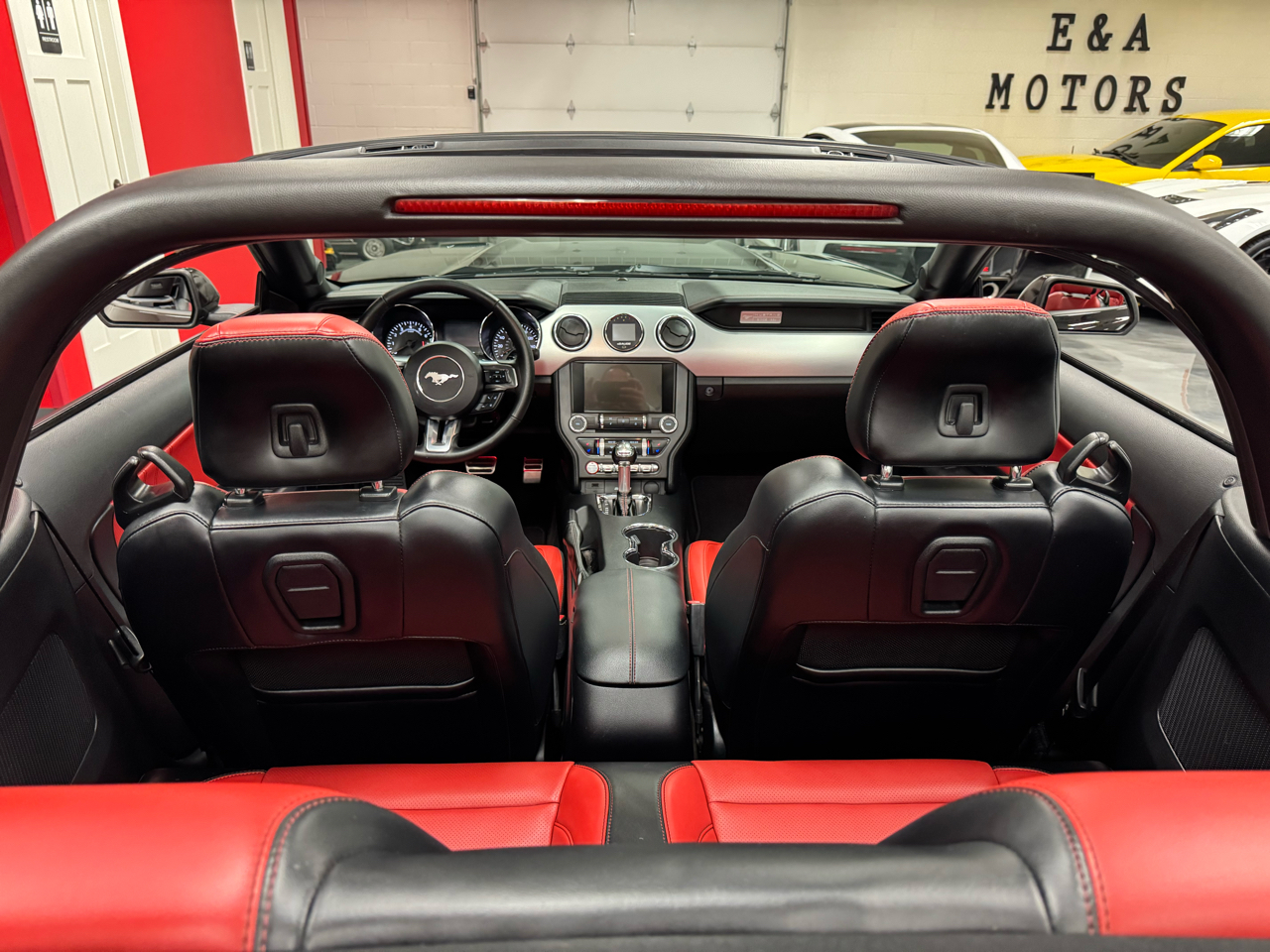 Ford Mustang GT Premium Convertible 2017 Ford Mustang GT Premium Convertible 2017