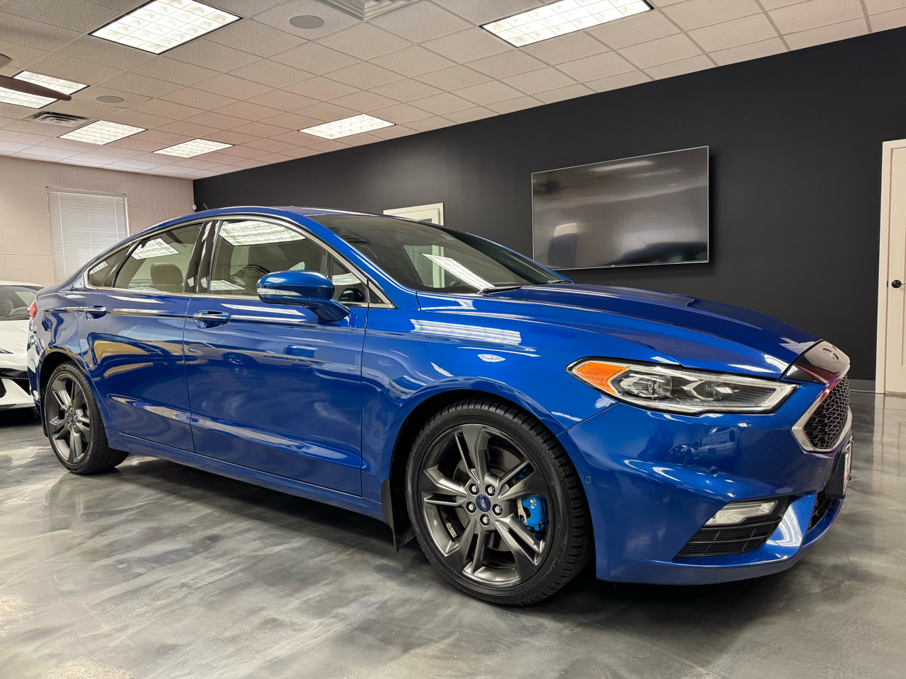 2018 Ford Fusion Sport photo 4