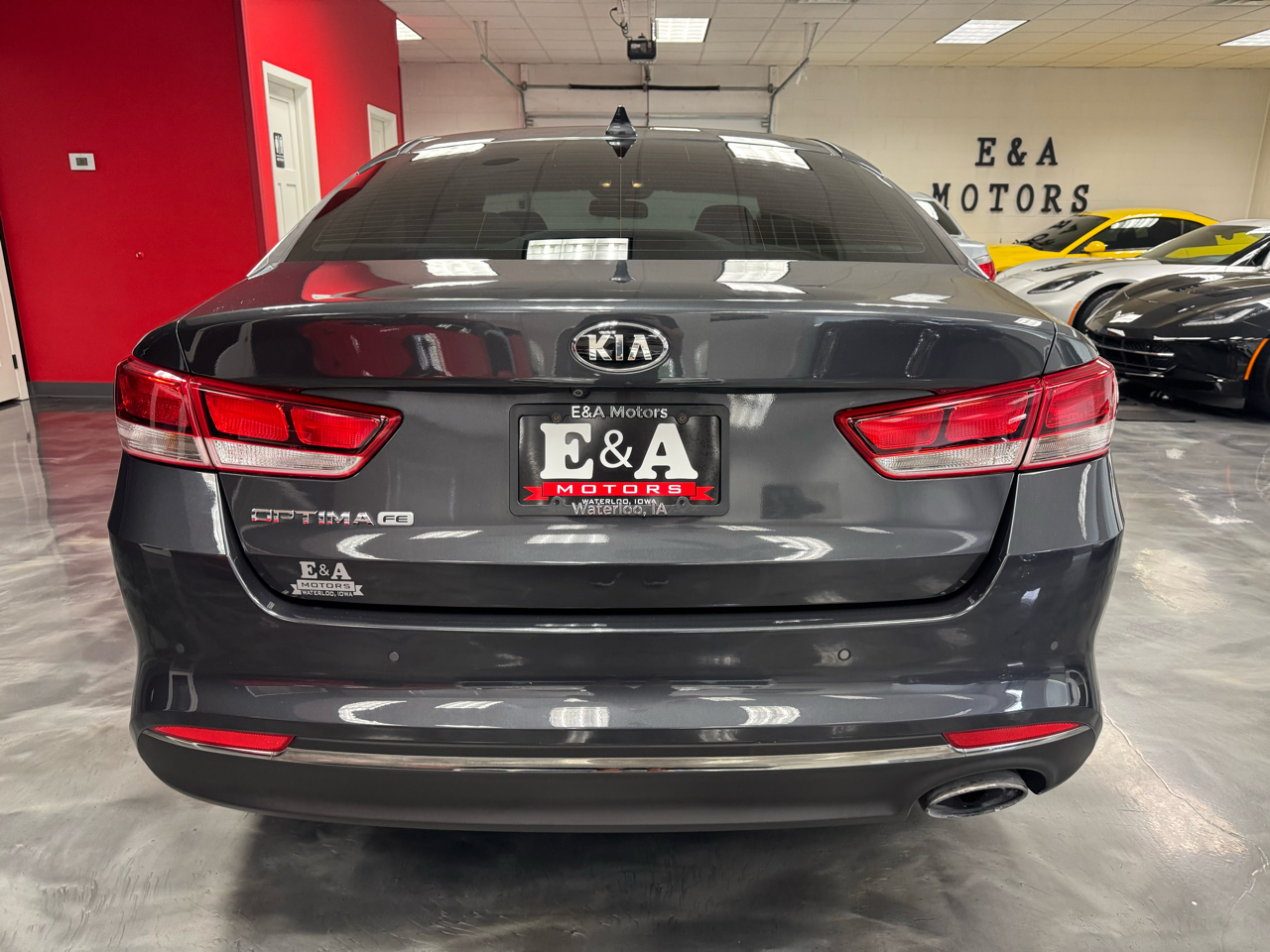 2017 Kia Optima LX photo 7