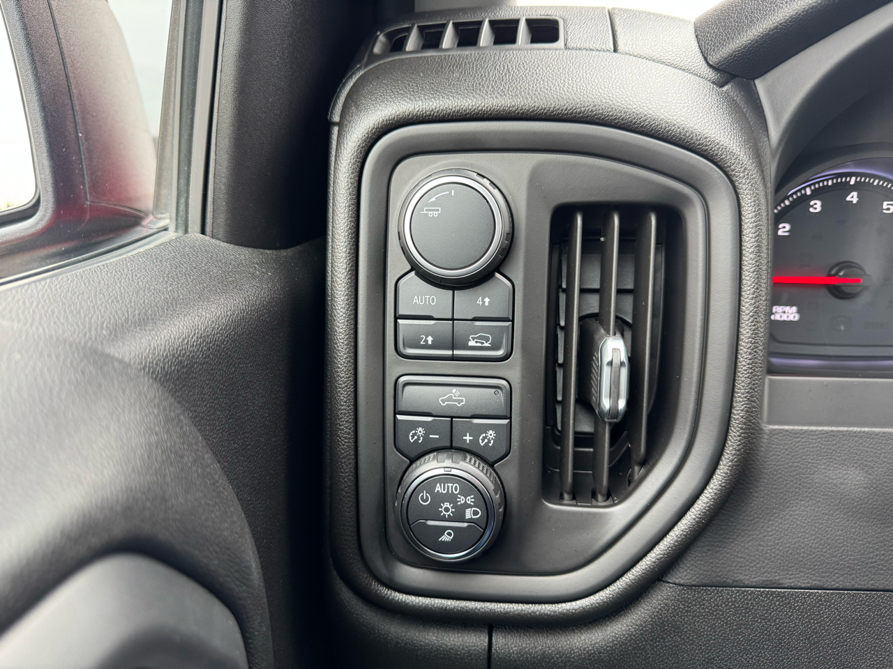 Chevrolet Silverado 1500 4WD Double Cab 147" Work Truck 2020