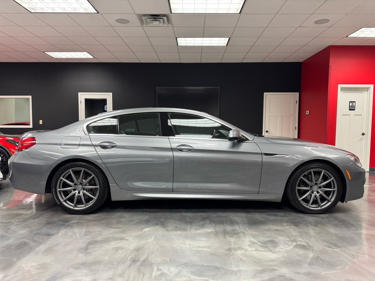 BMW 6 Series 650i xDrive Gran Coupe 2013