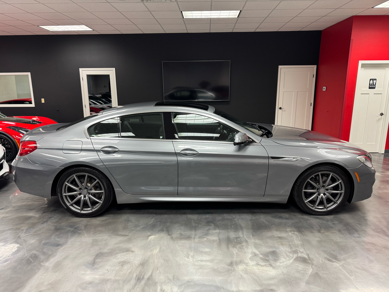 BMW 6 Series 650i xDrive Gran Coupe 2013