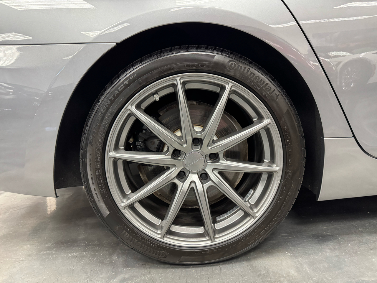 BMW 6 Series 650i xDrive Gran Coupe 2013