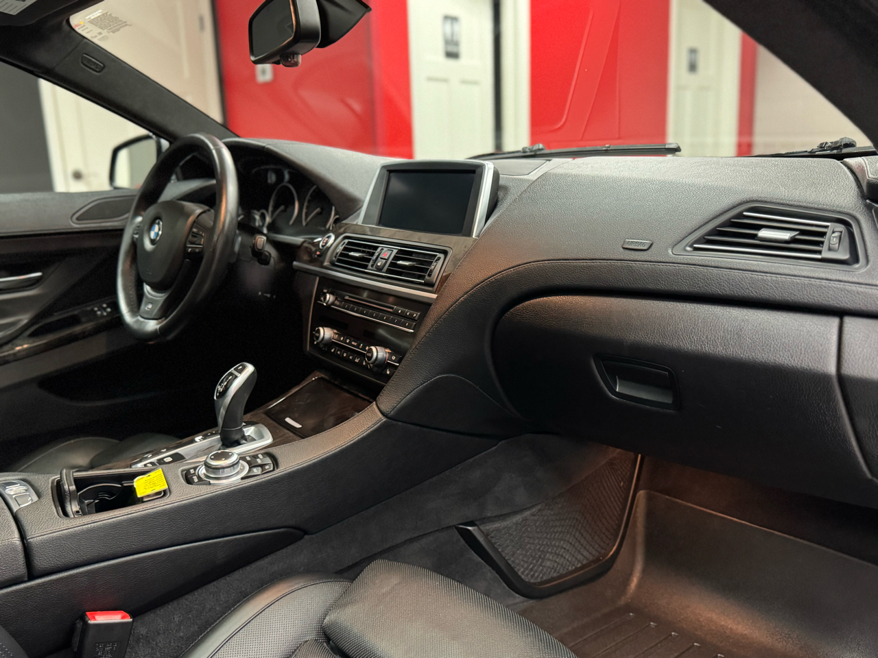 BMW 6 Series 650i xDrive Gran Coupe 2013