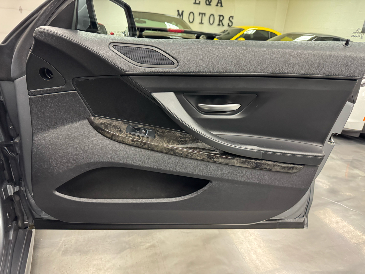 BMW 6 Series 650i xDrive Gran Coupe 2013