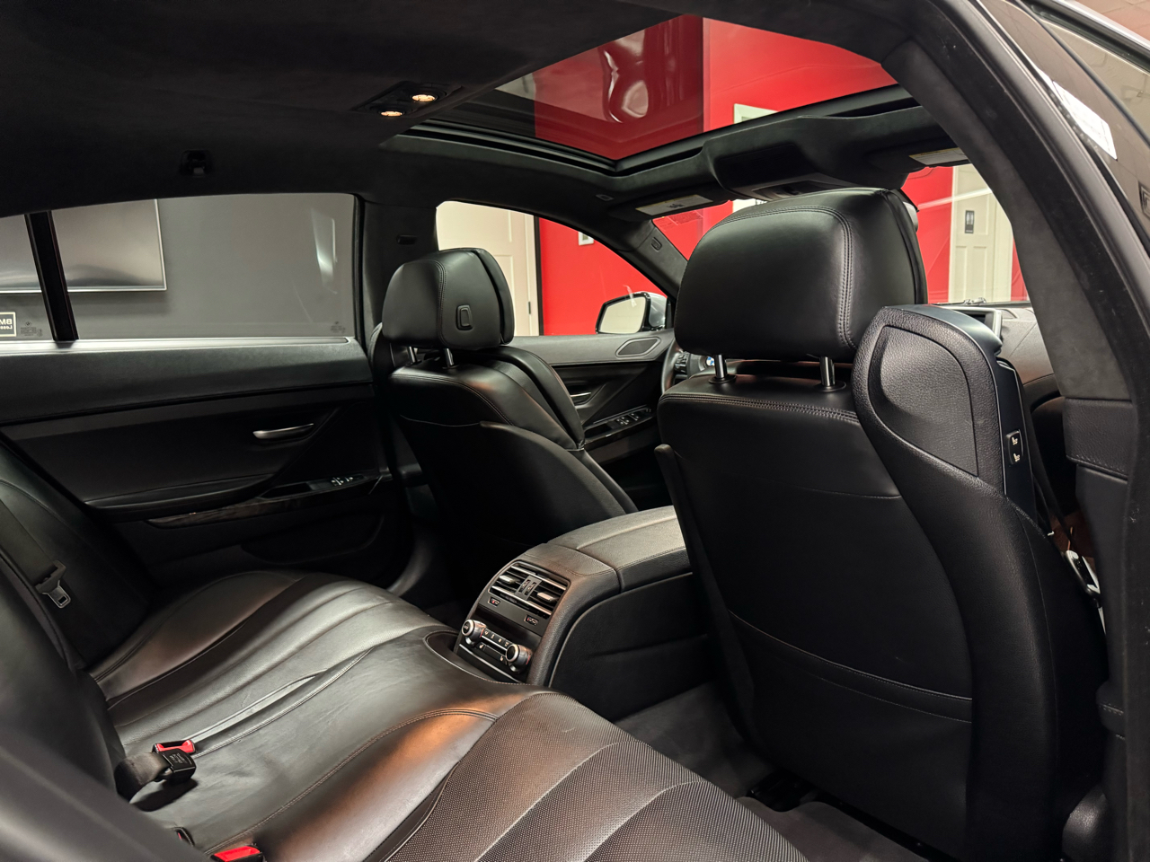 BMW 6 Series 650i xDrive Gran Coupe 2013