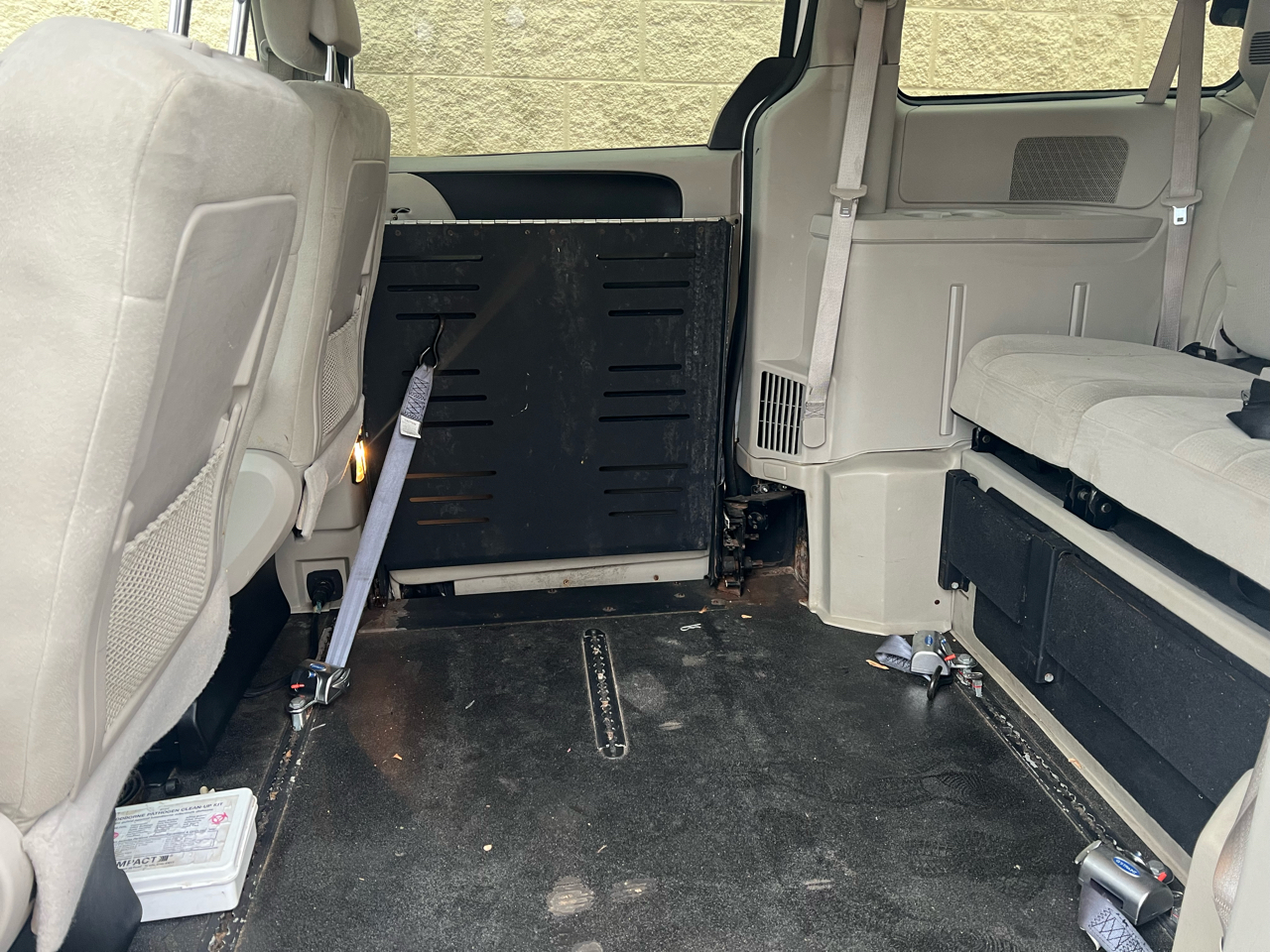 Dodge Grand Caravan  2012