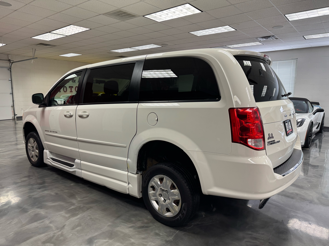 Dodge Grand Caravan  2012
