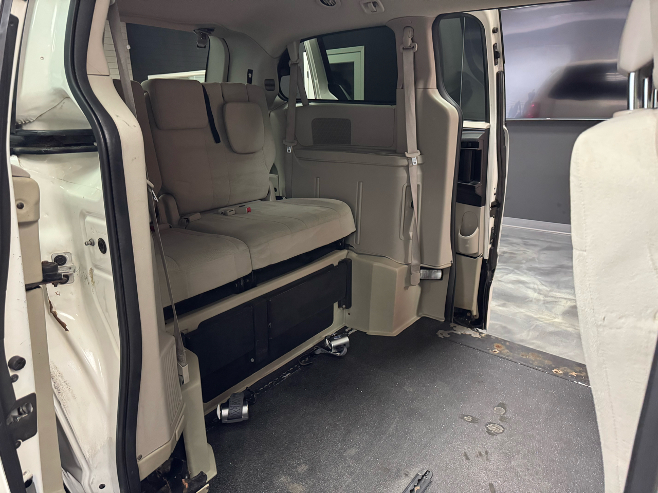 Dodge Grand Caravan  2012