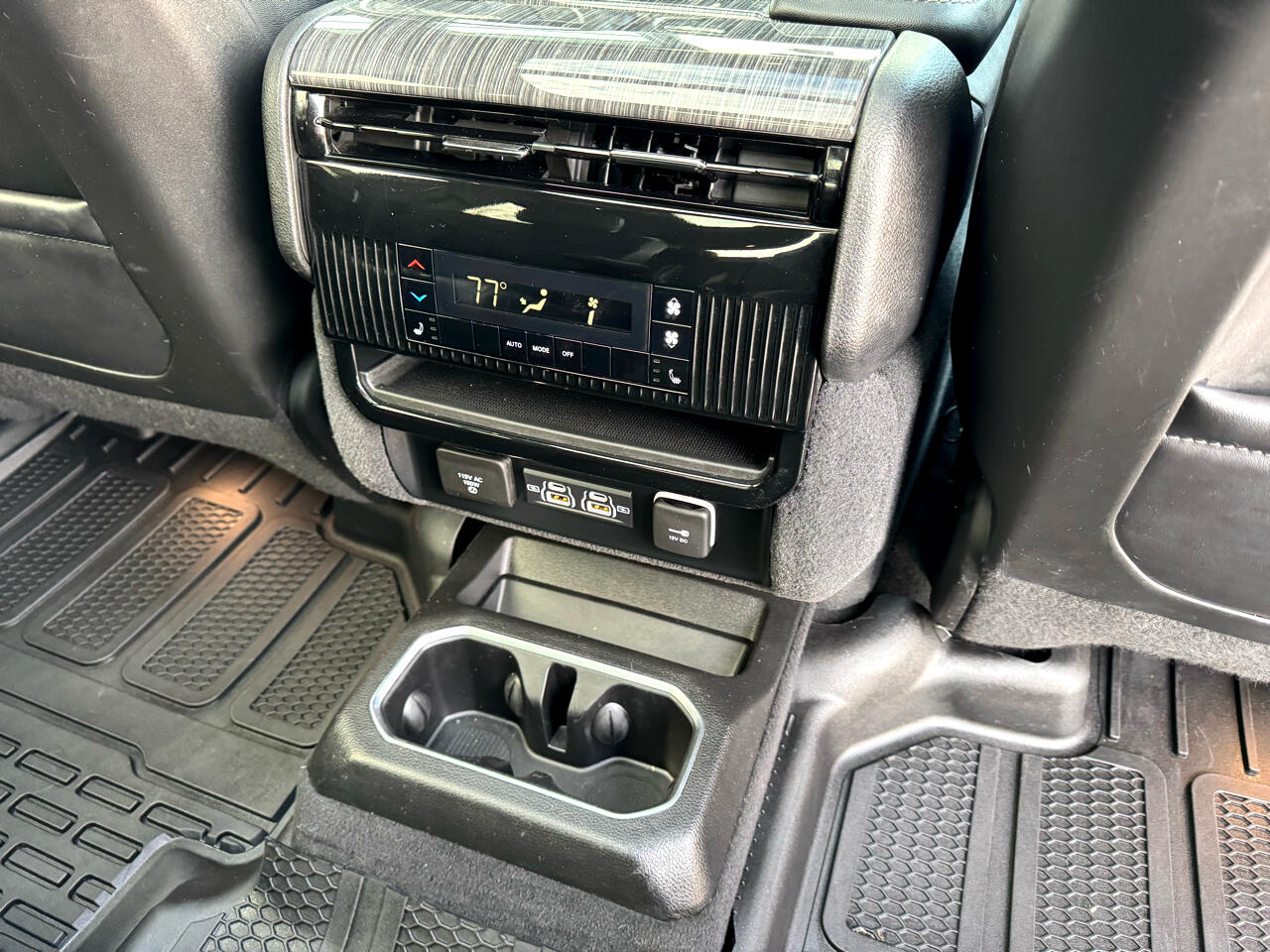 Jeep Wagoneer Series III 4x4 2022