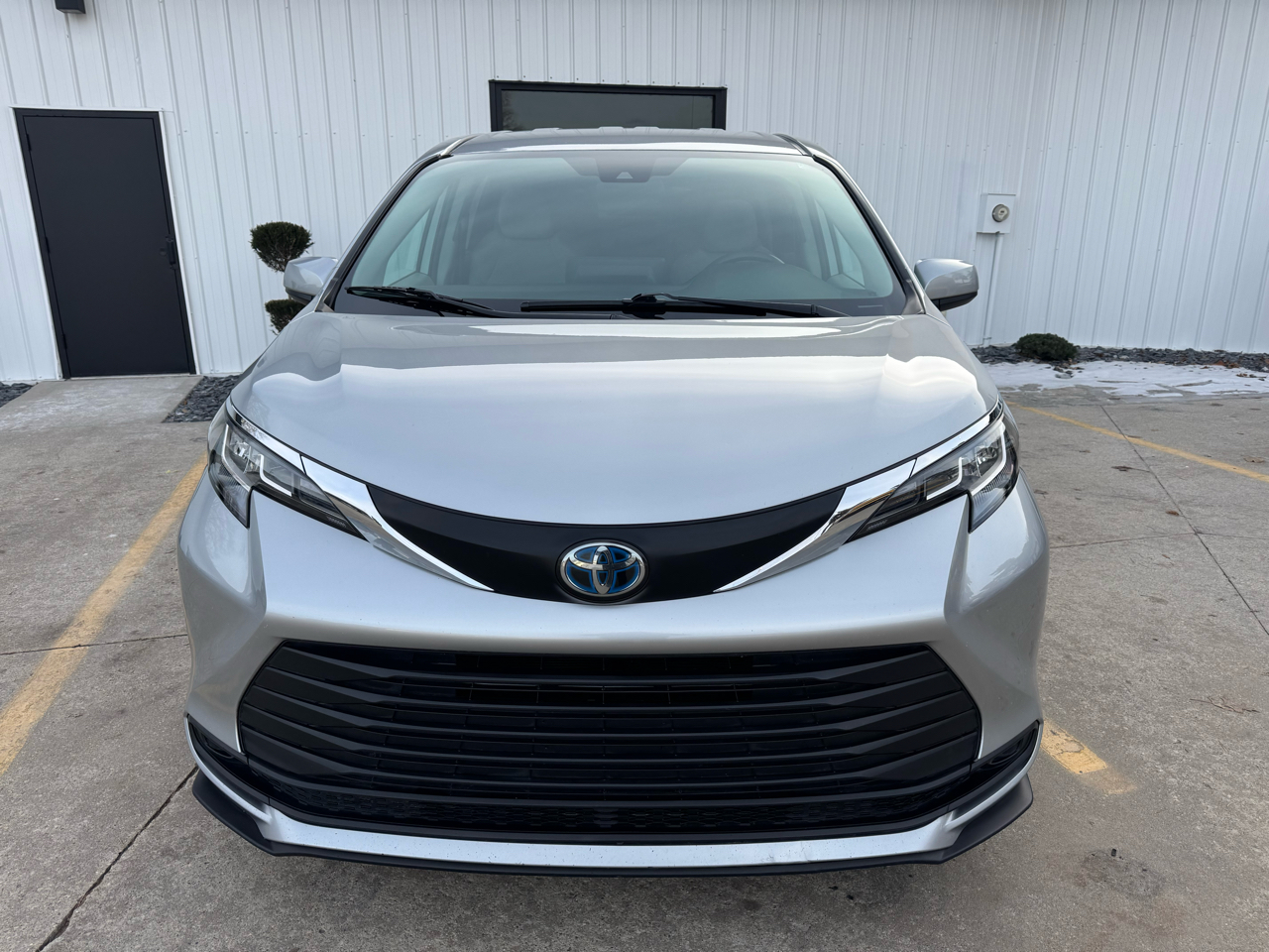 Toyota Sienna LE AWD 2021