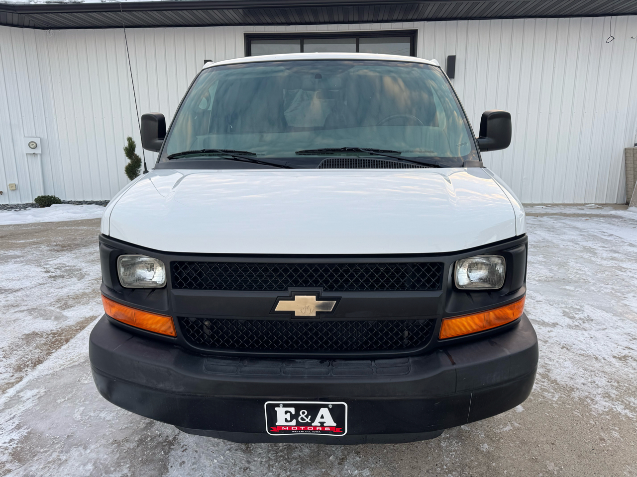 Chevrolet Express Cargo Van RWD 2500 135" 2015