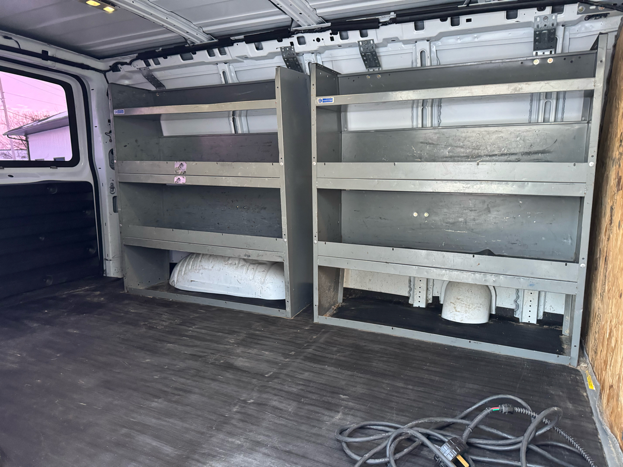 Chevrolet Express Cargo Van RWD 2500 135" 2015