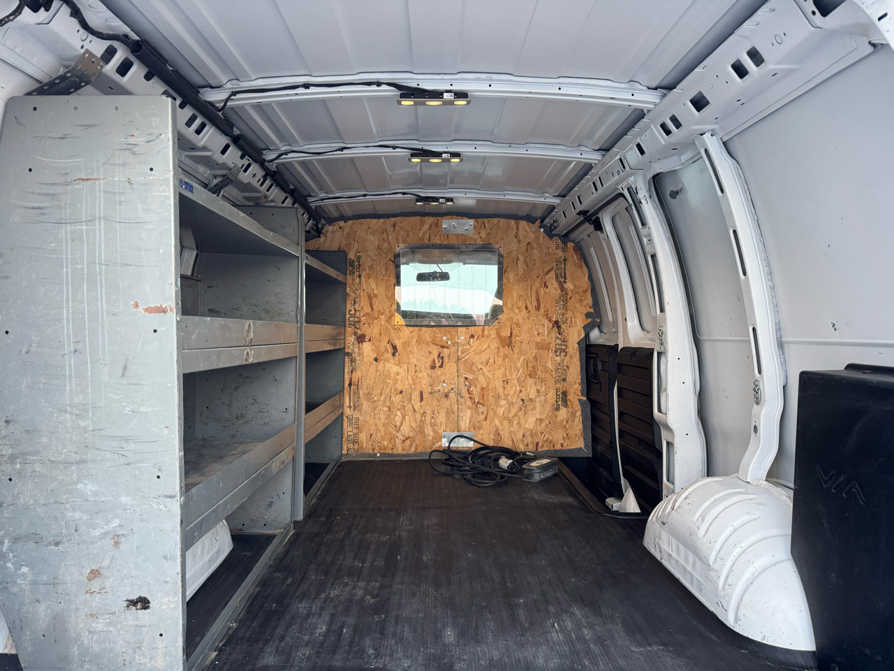Chevrolet Express Cargo Van RWD 2500 135" 2015