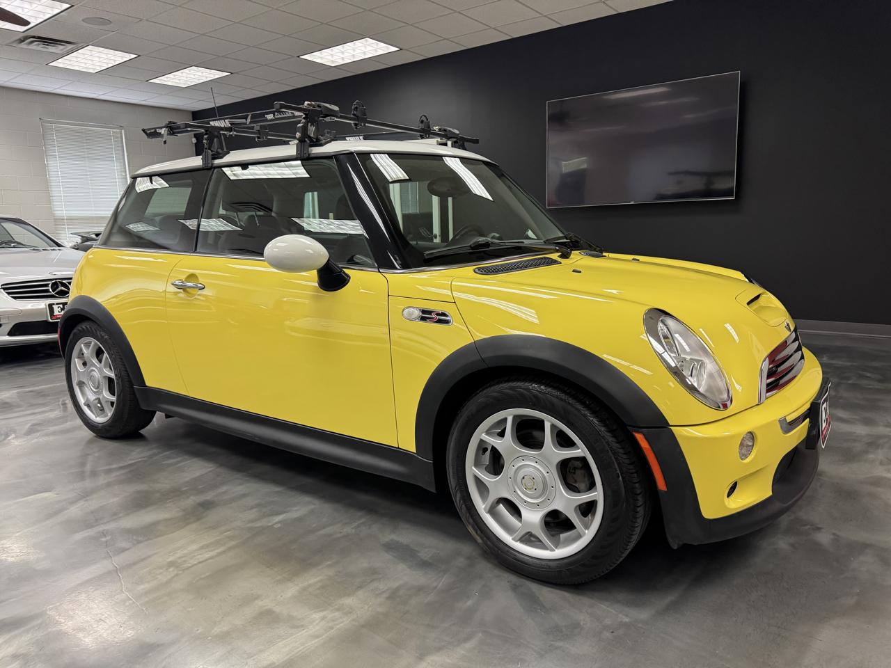 MINI Cooper Hardtop 2dr Cpe S 2005