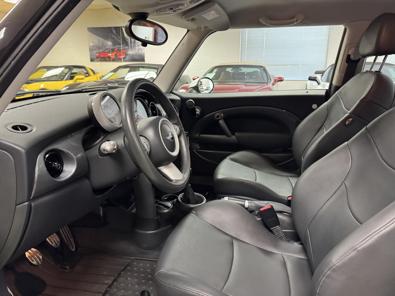 MINI Cooper Hardtop 2dr Cpe S 2005
